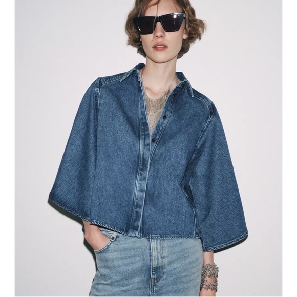 Stylish Denim Kimono Shirt - Picture 4 of 10